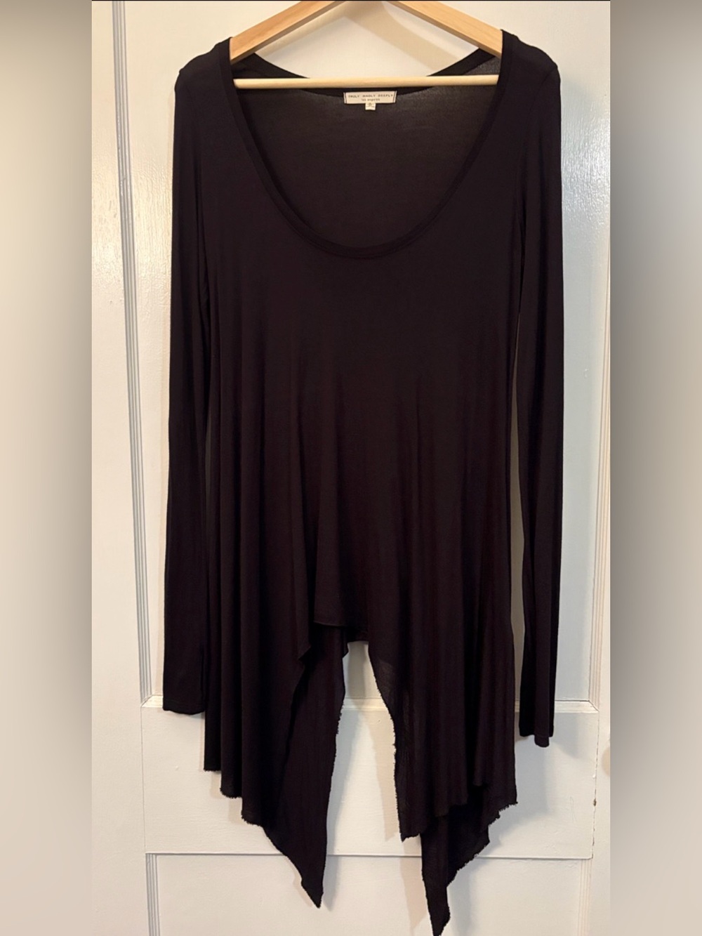 Truly Madly Deeply Vintage High-low Modal Top Black Sz Small